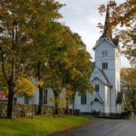 Høst ved Stangvik kyrkje