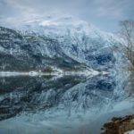 Fjell, fjord og aprilsnø